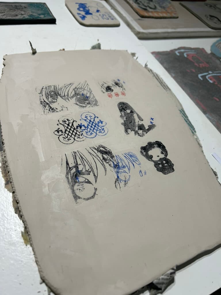 Proceso de Experimentación pictórica sobre cerámica